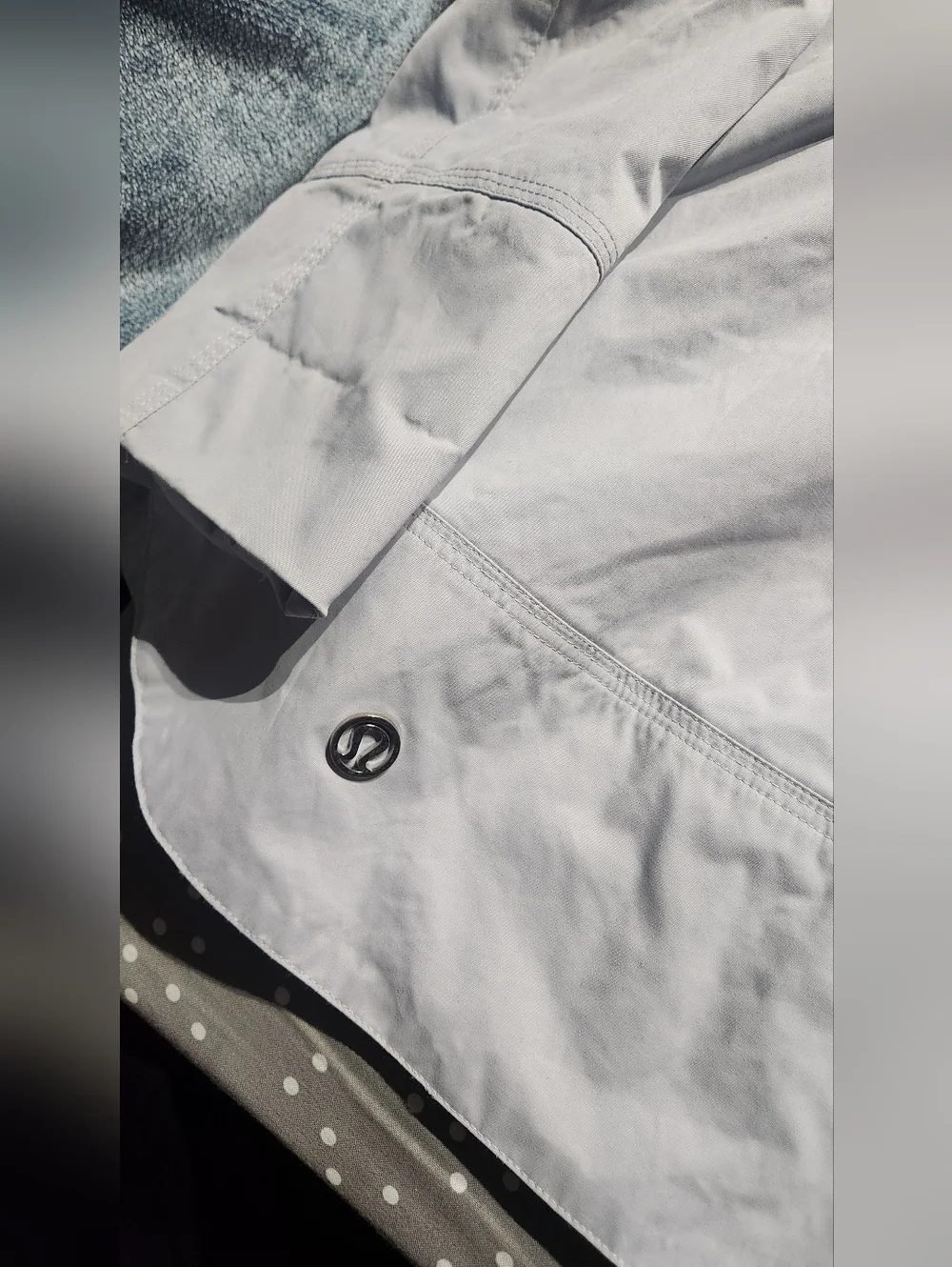 lululemon make it rain jacket - Picture 6 of 6